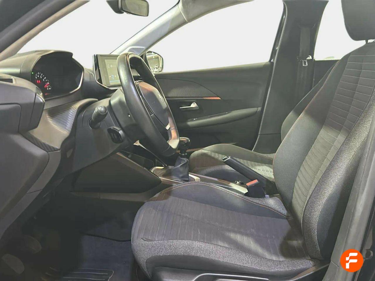 Foto Peugeot 208 17