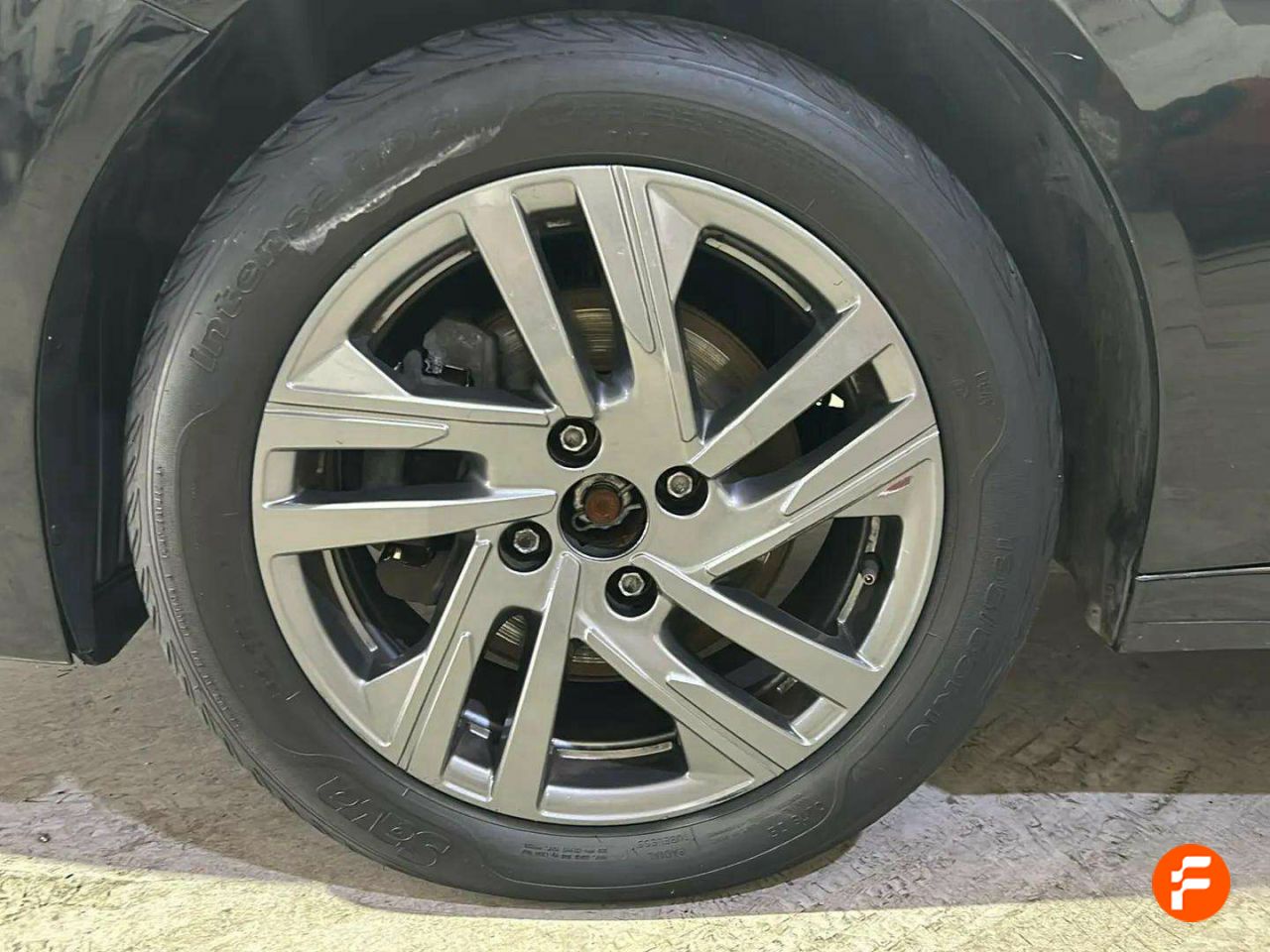 Foto Peugeot 208 23