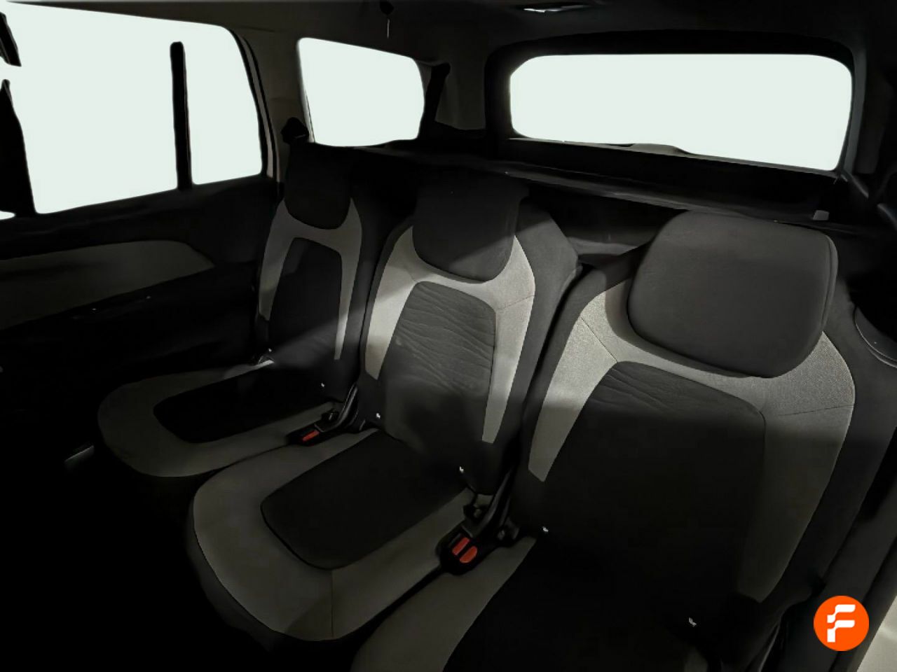 Foto Citroën C4 Picasso 17