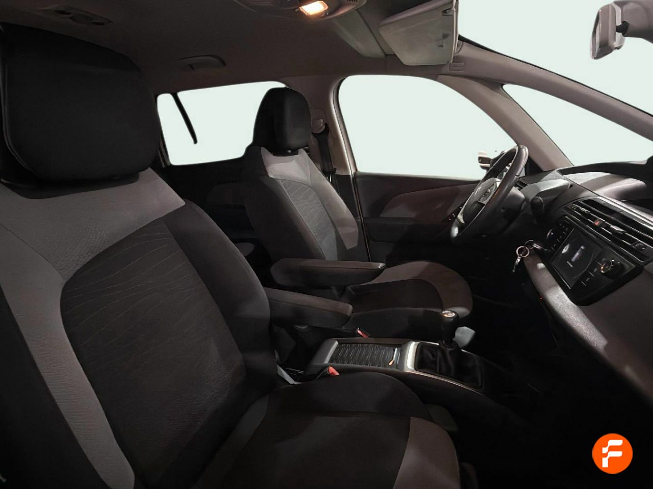 Foto Citroën C4 Picasso 19