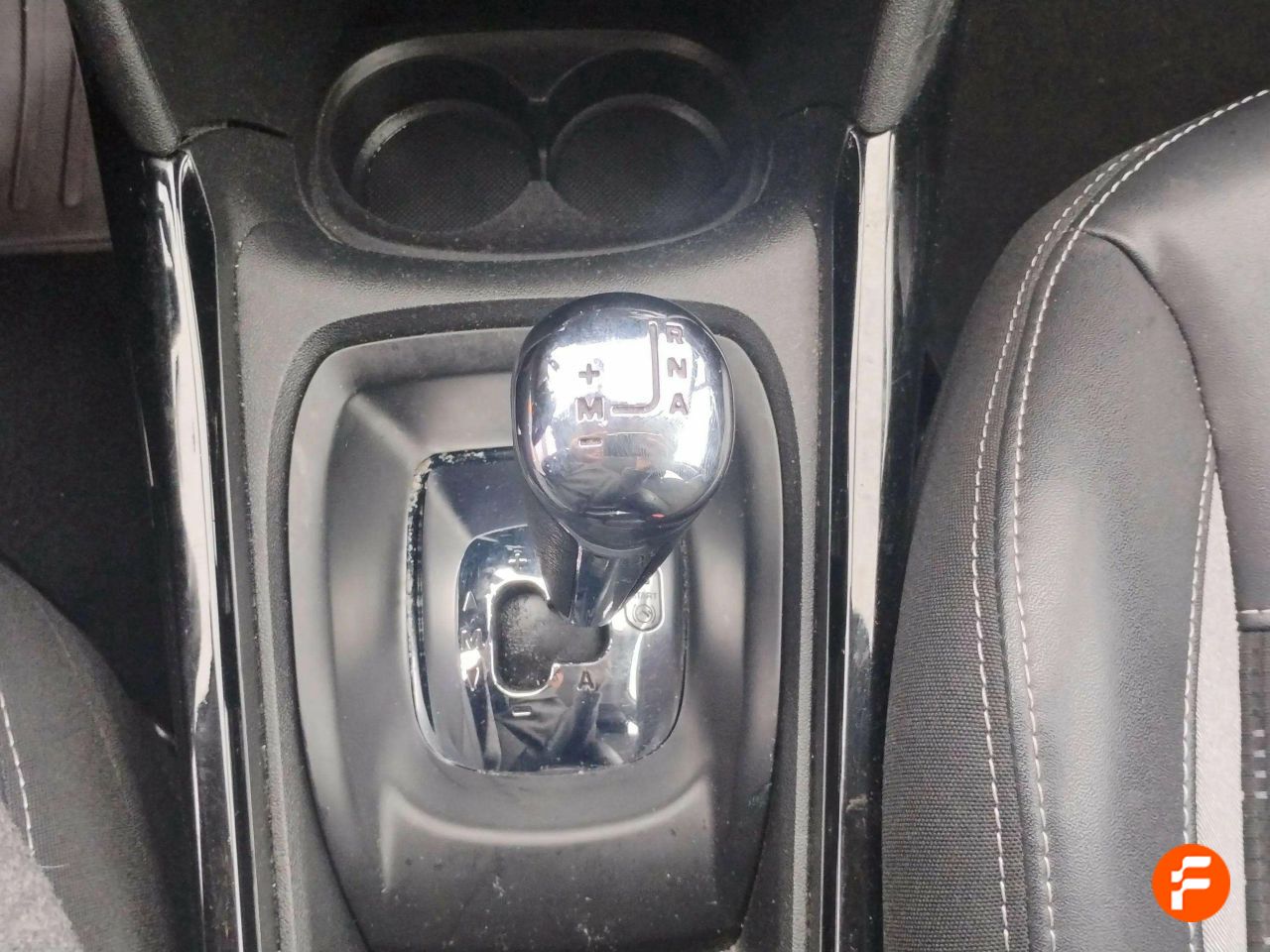 Foto Peugeot 2008 19