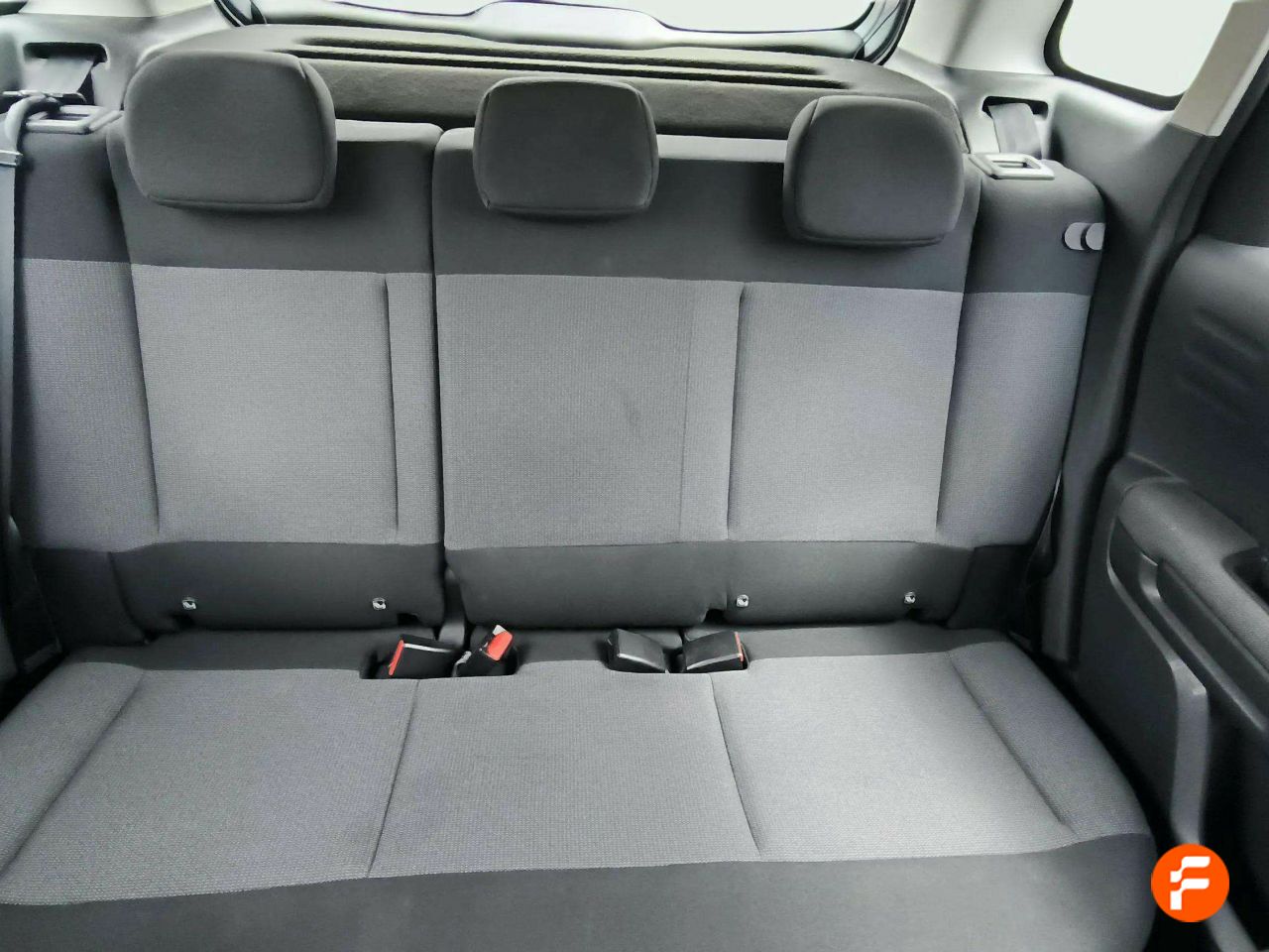Foto Citroën C3 Aircross 16