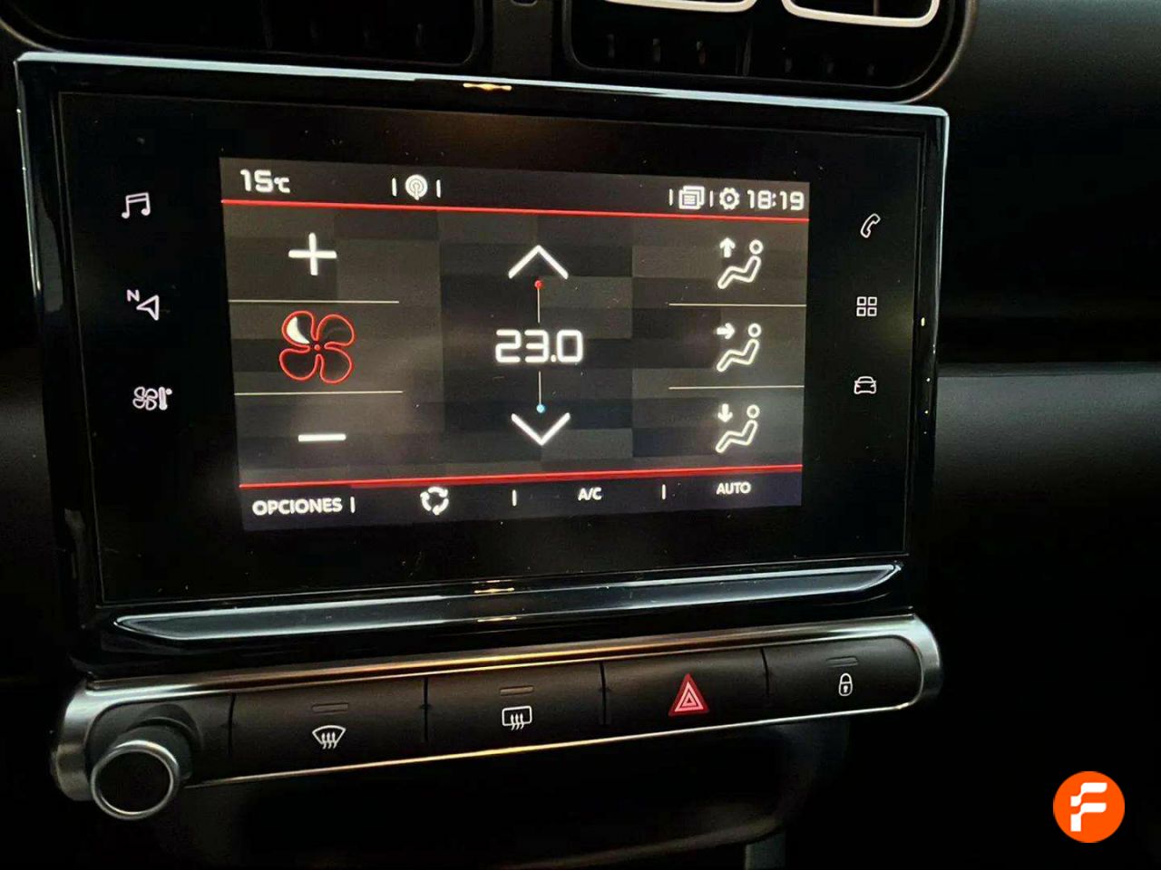 Foto Citroën C3 Aircross 23