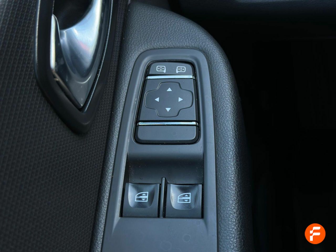 Foto Renault Clio 24