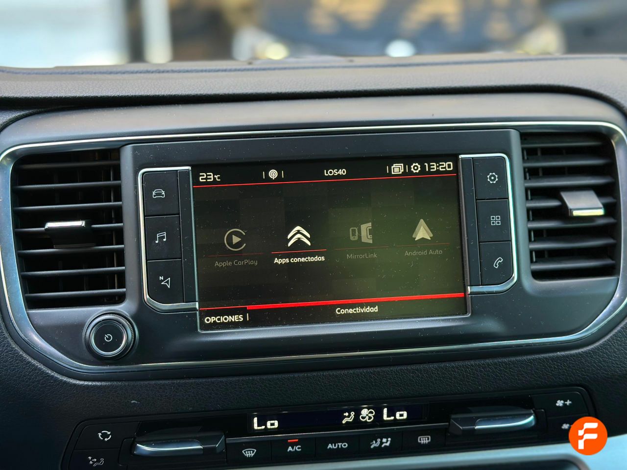 Foto Citroën Spacetourer 19