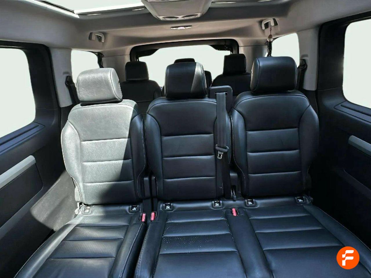 Foto Citroën Spacetourer 25