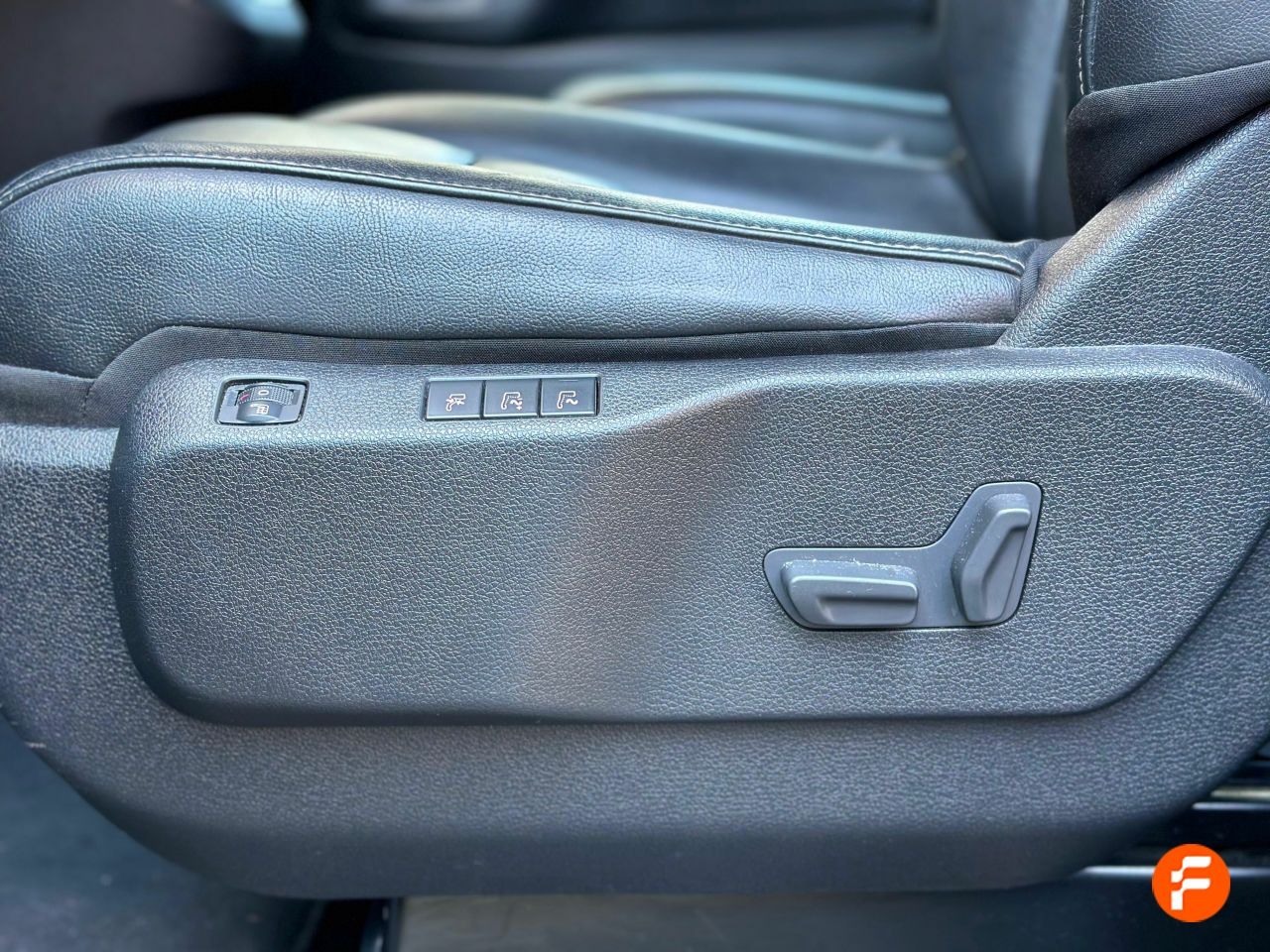 Foto Citroën Spacetourer 26