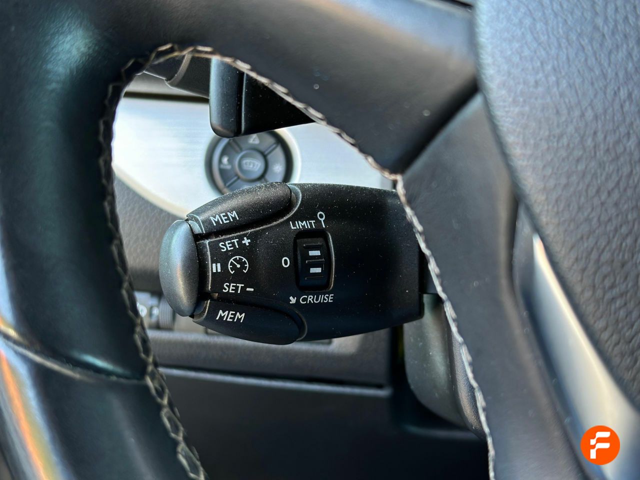 Foto Citroën Spacetourer 30