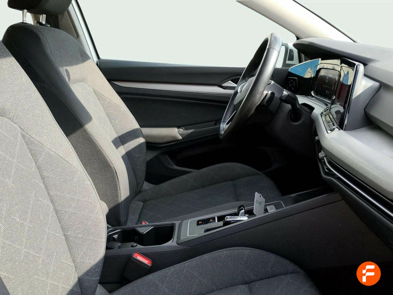 Foto Volkswagen Golf 21