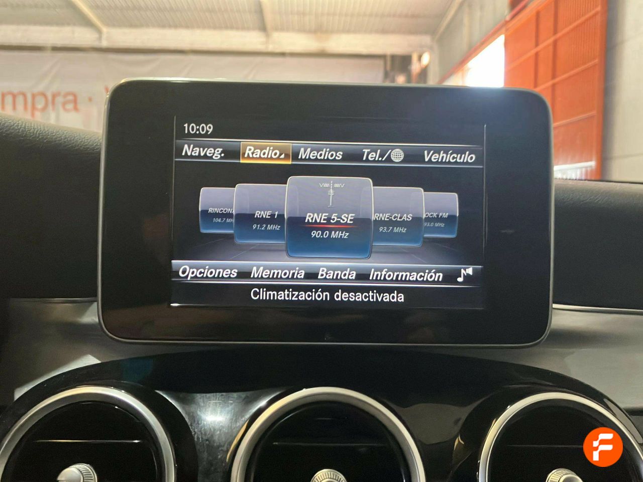 Foto Mercedes-Benz Clase C 17