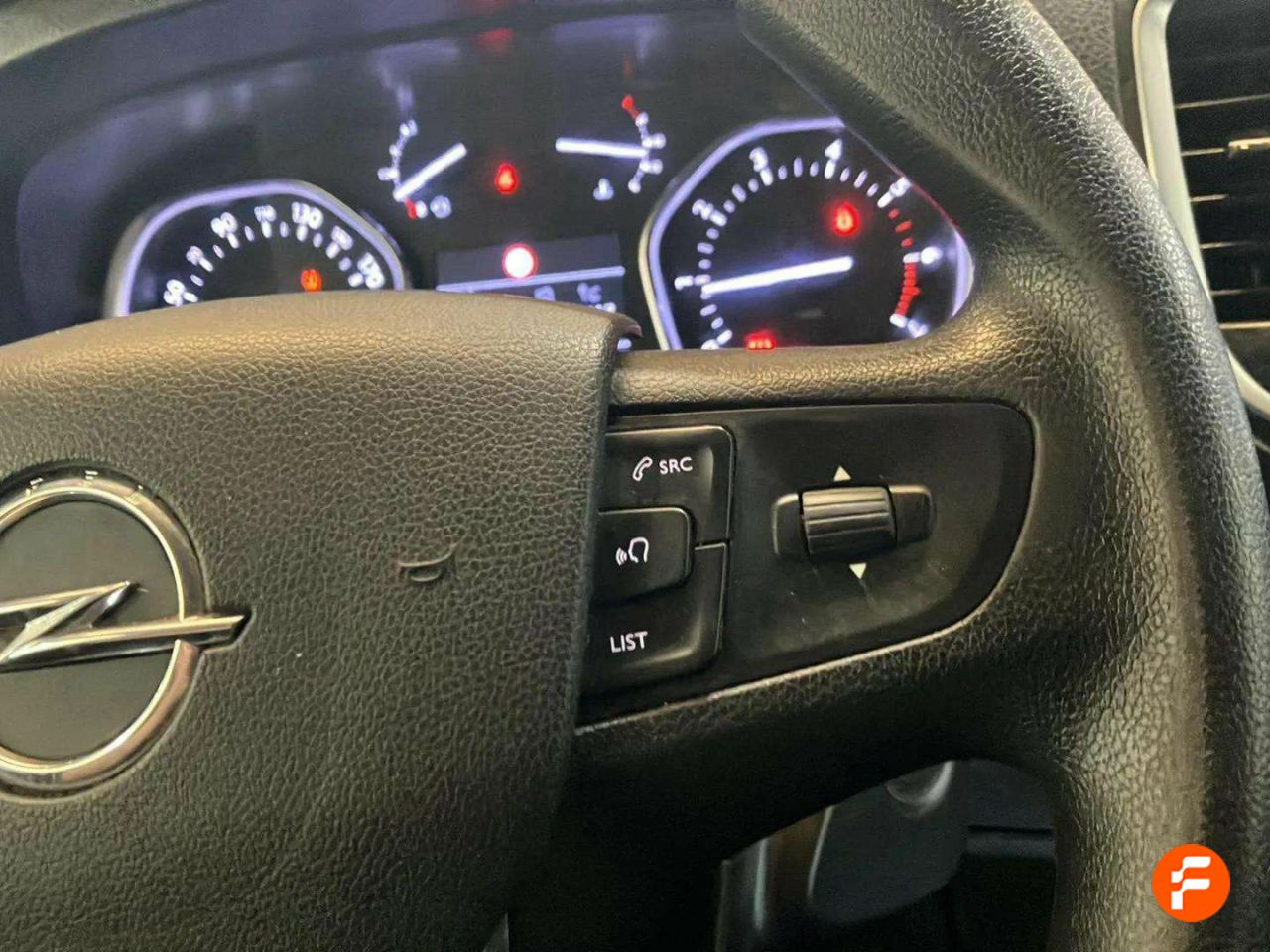 Foto Opel Vivaro 16