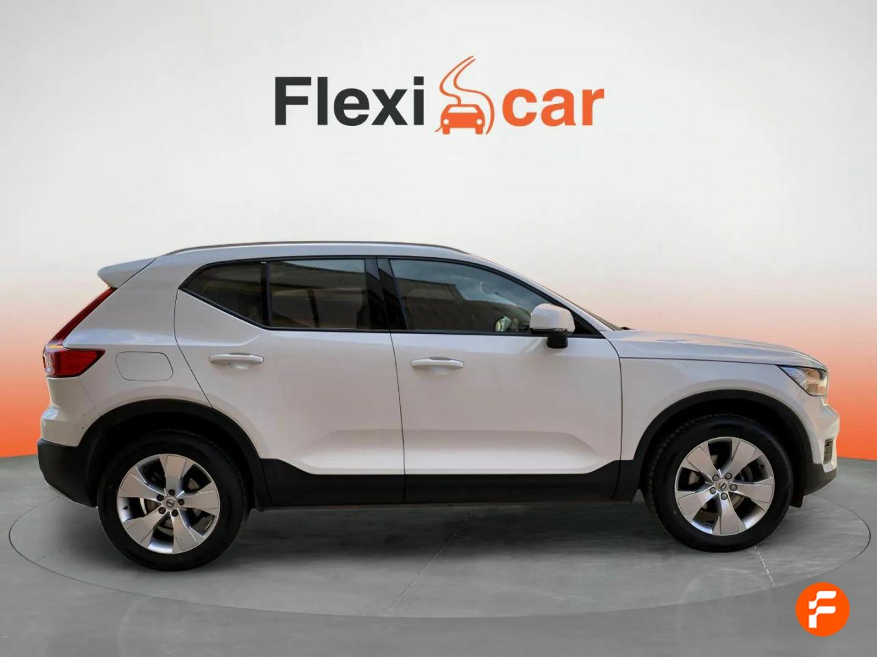 Foto Volvo XC40 3
