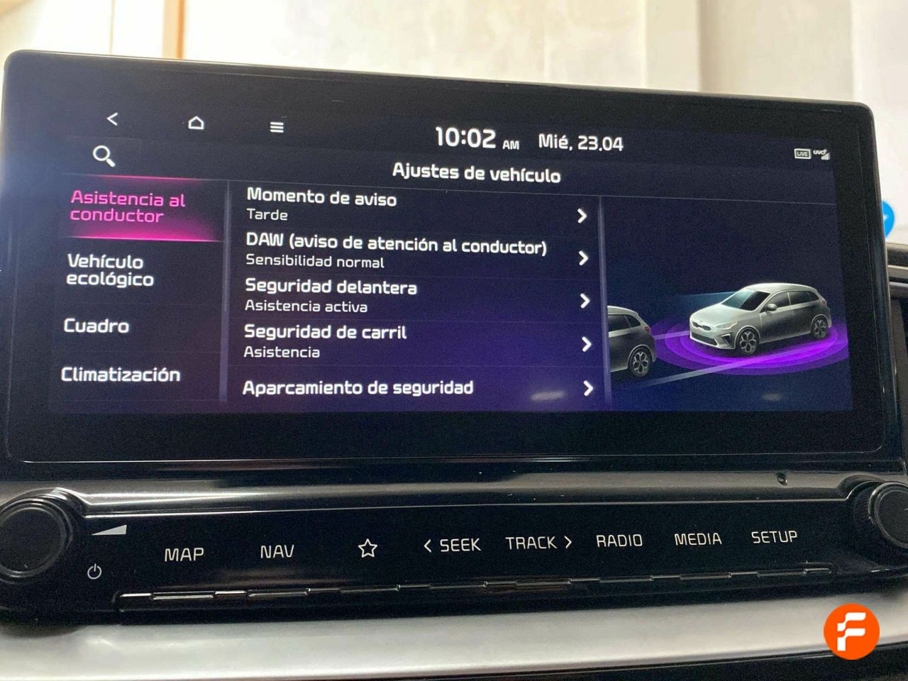 Foto Kia XCeed 24