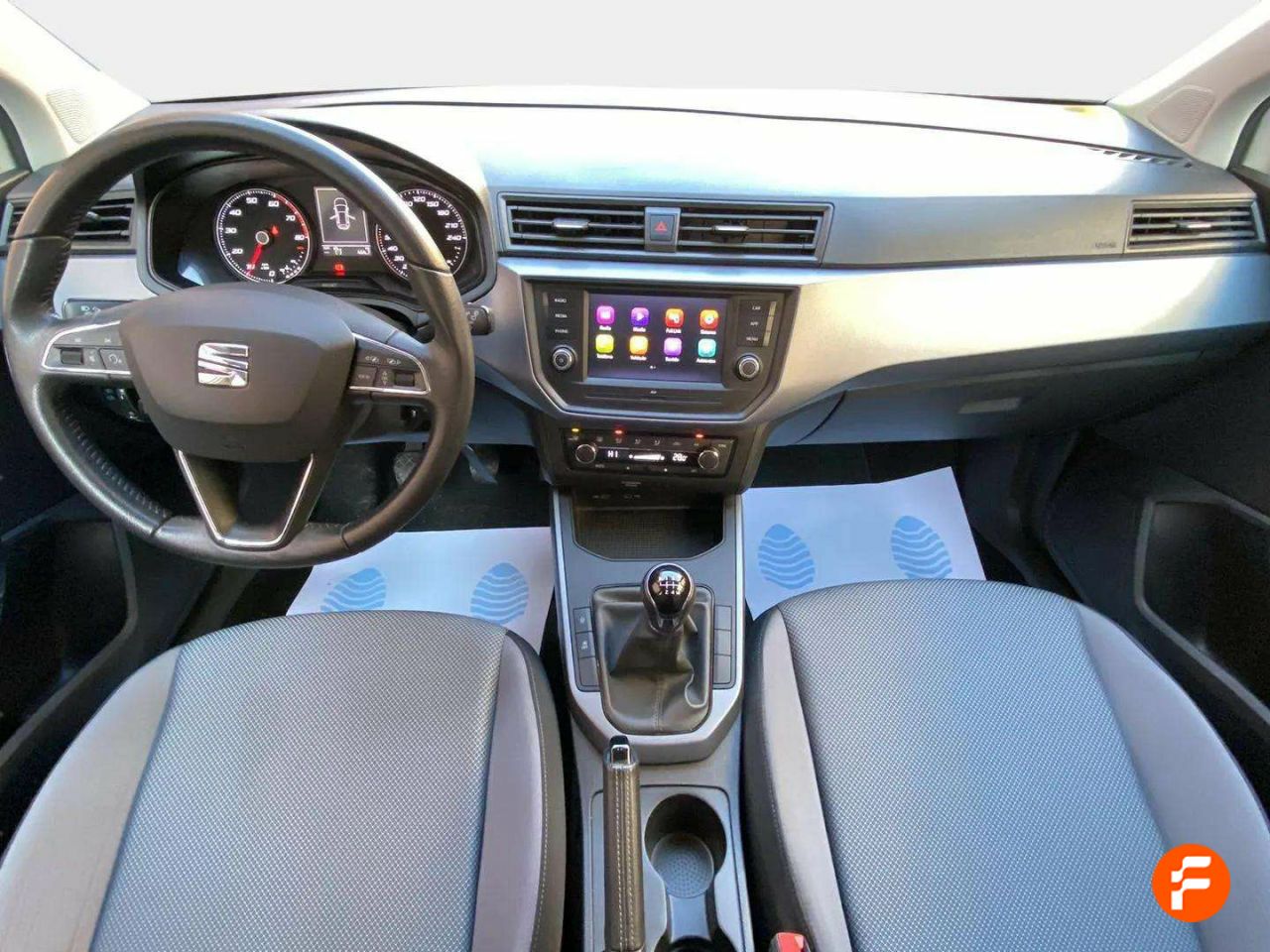 Foto Seat Arona 8