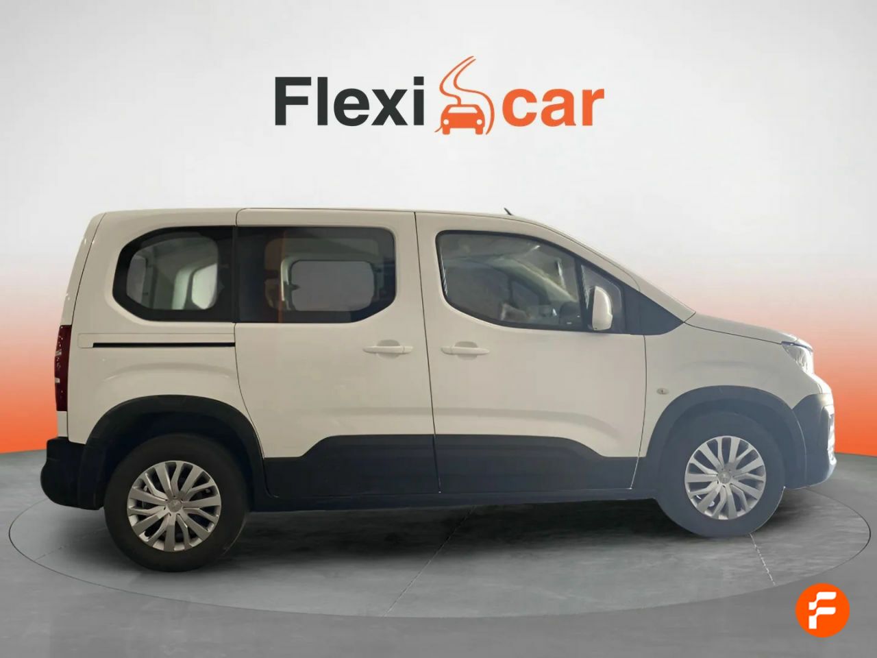 Foto Peugeot Rifter 9