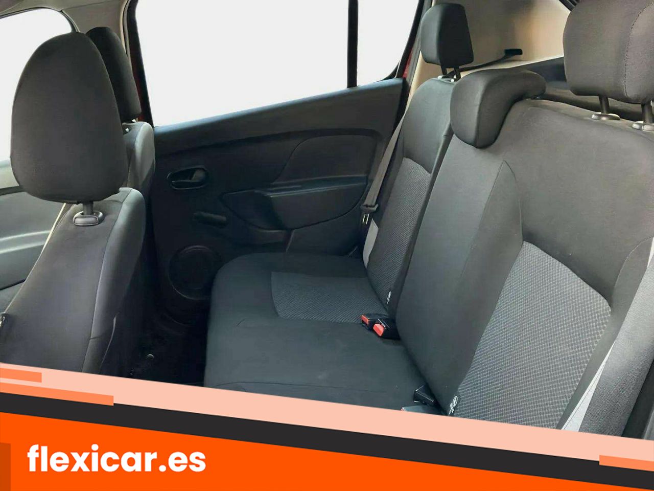 Foto Dacia Sandero 15