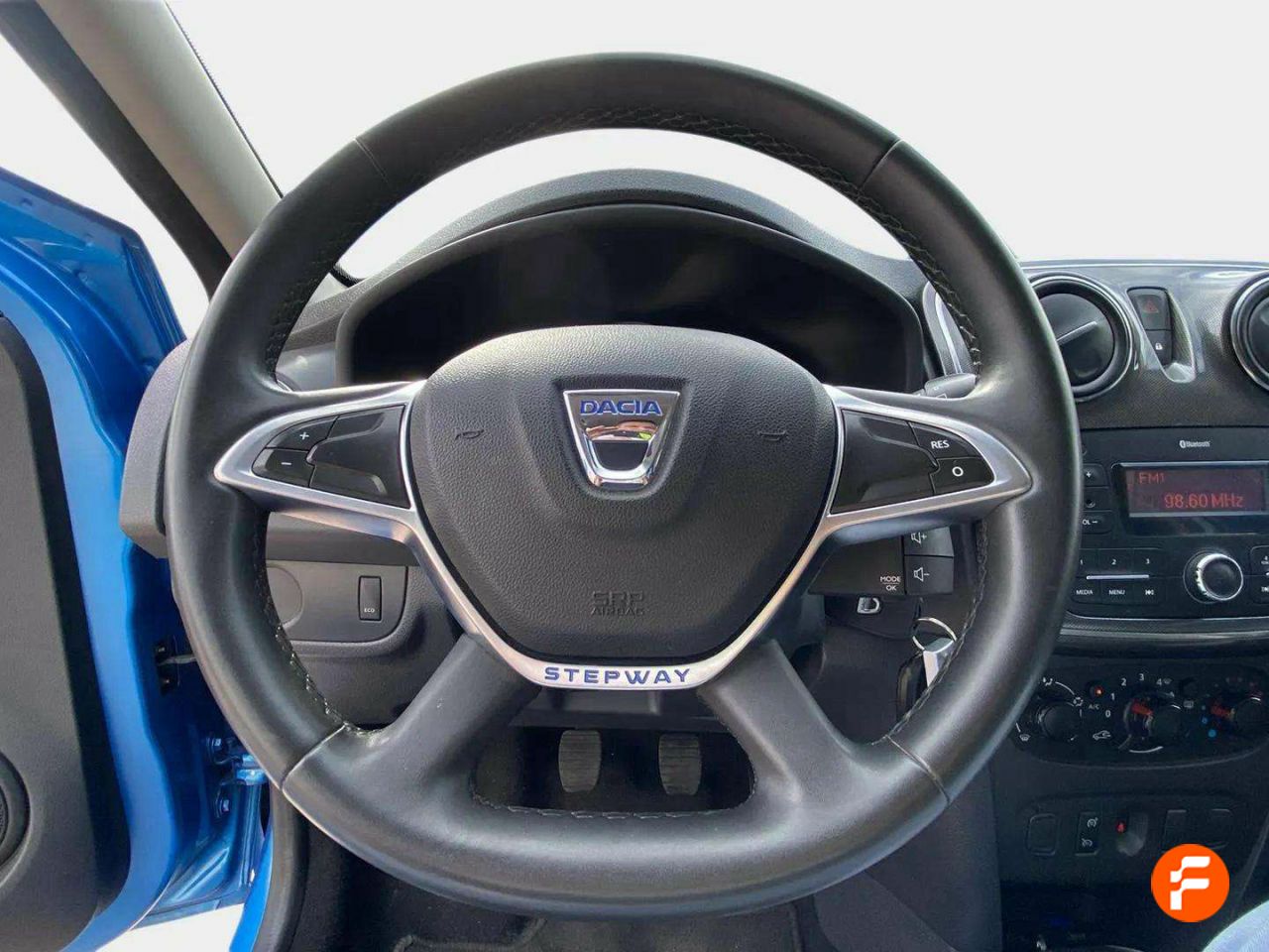 Foto Dacia Sandero 12