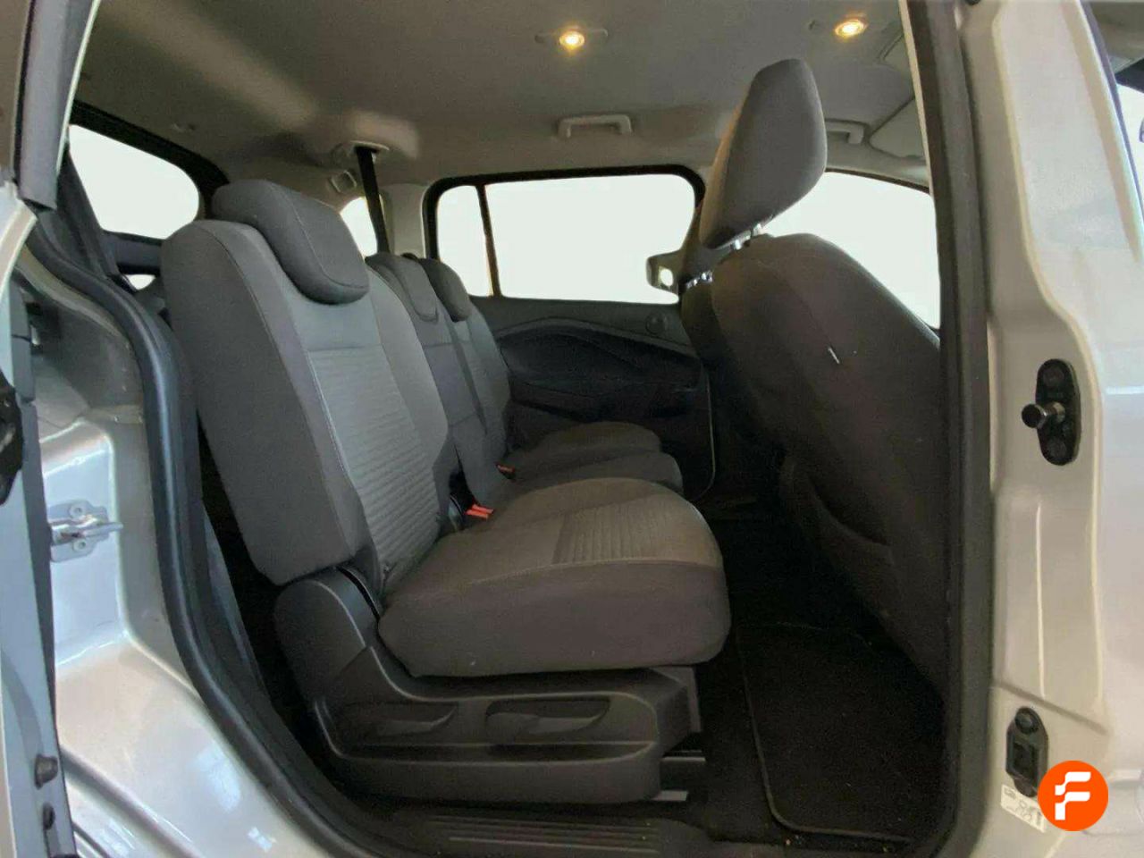 Foto Ford Grand C-MAX 13