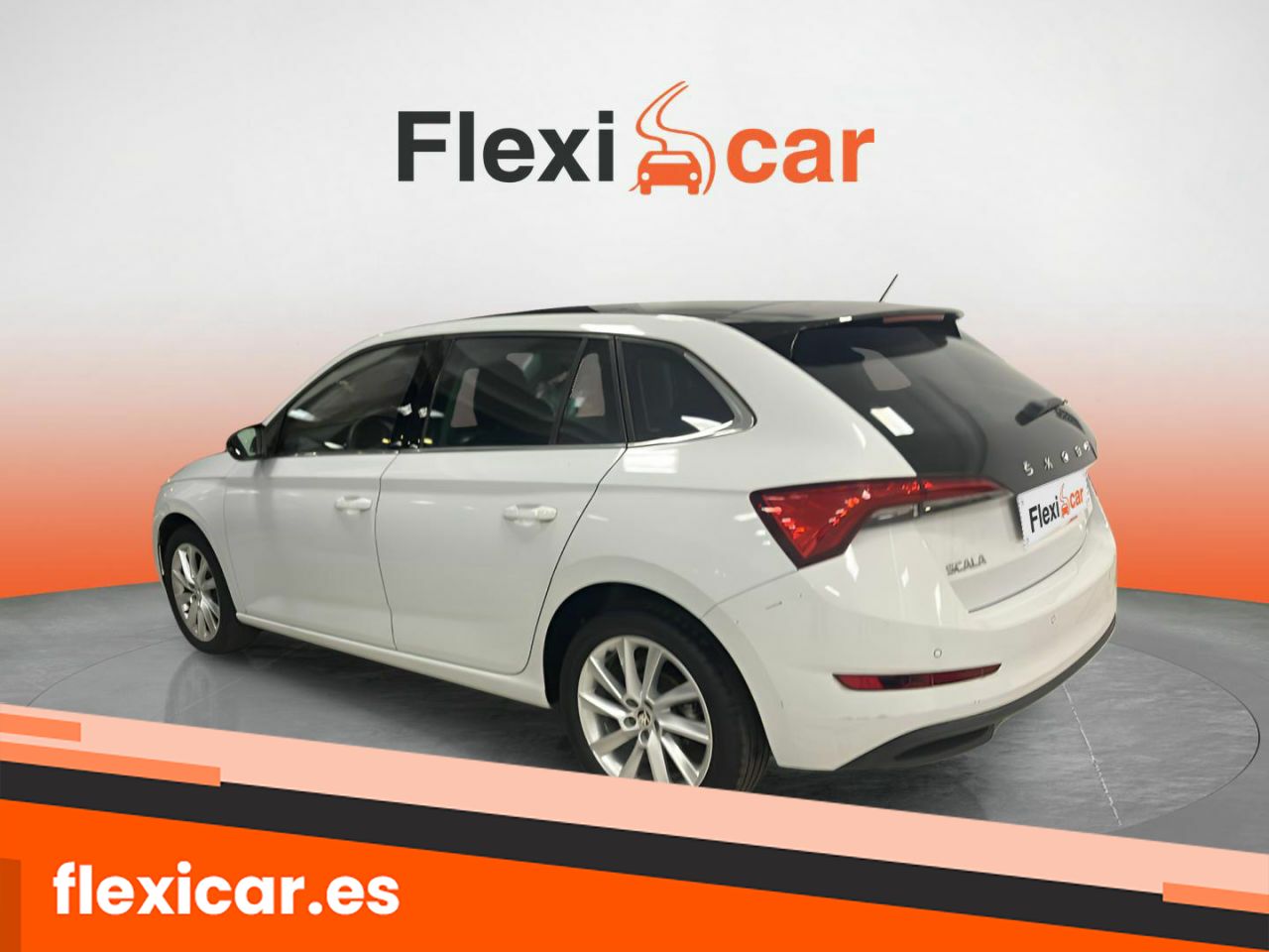 Foto Skoda Scala 8
