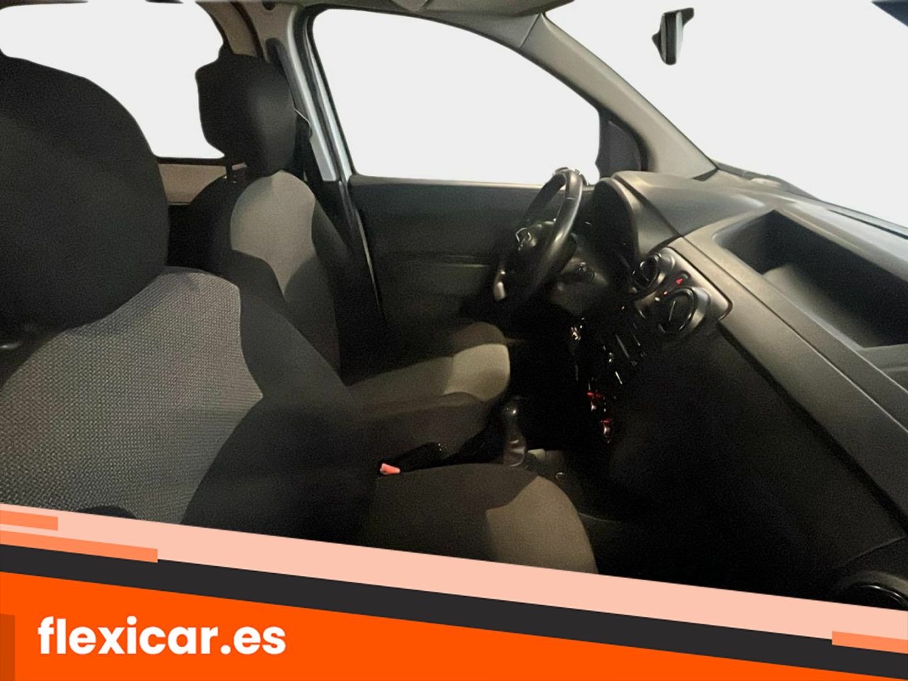 Foto Dacia Dokker 12