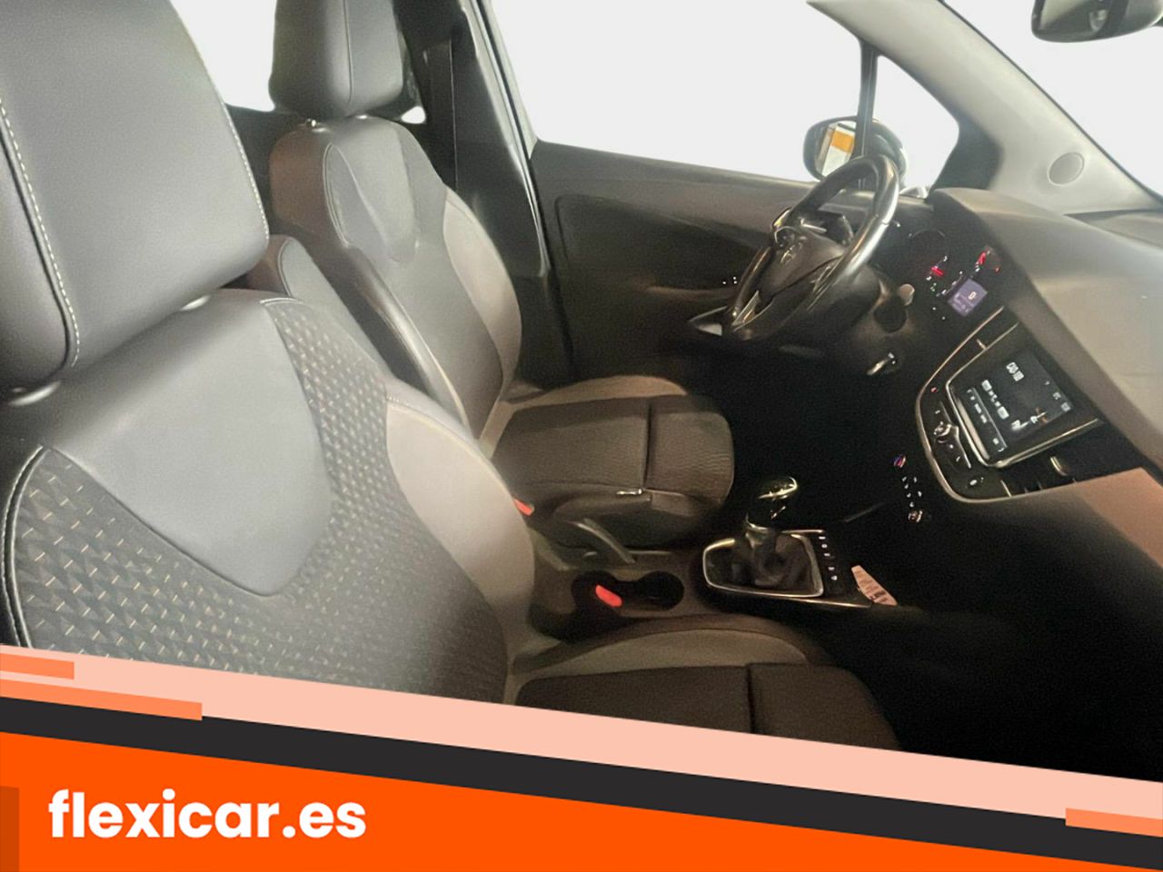 Foto Opel Crossland X 13
