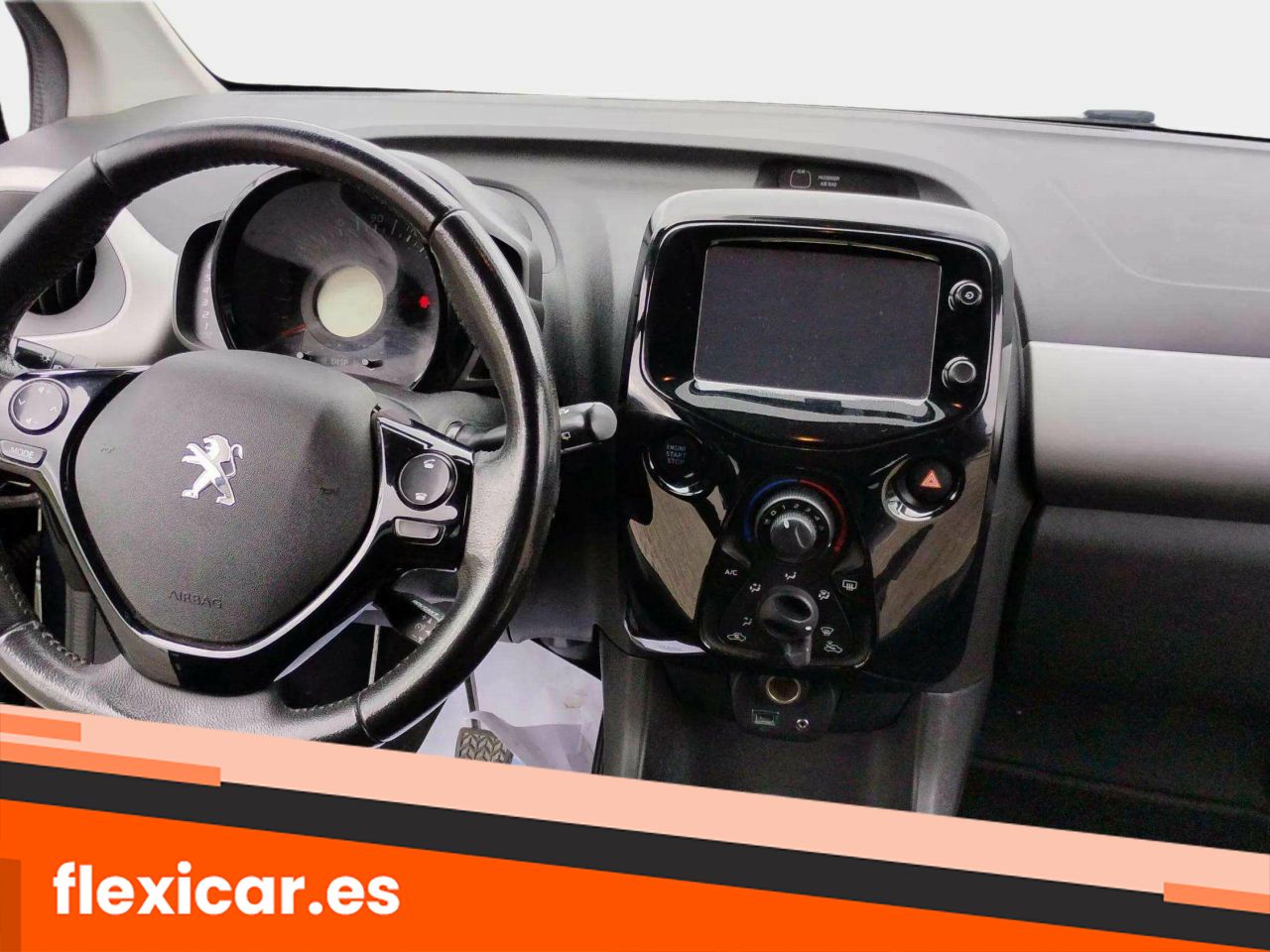 Foto Peugeot 108 11