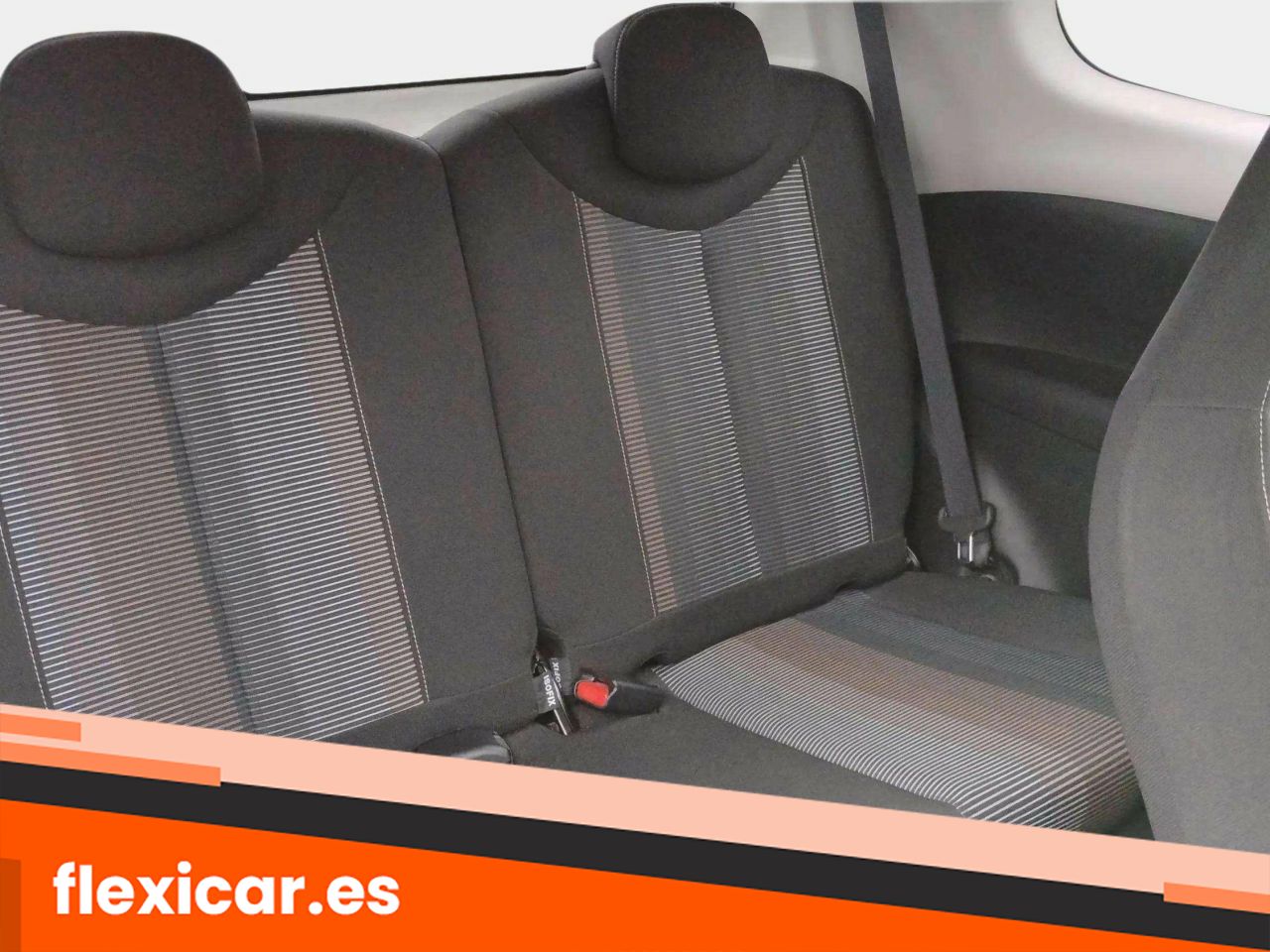 Foto Peugeot 108 16