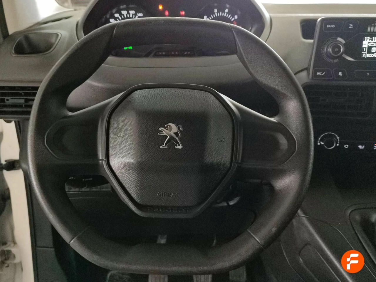 Foto Peugeot Partner 11