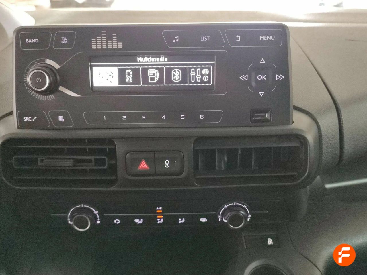 Foto Peugeot Partner 13