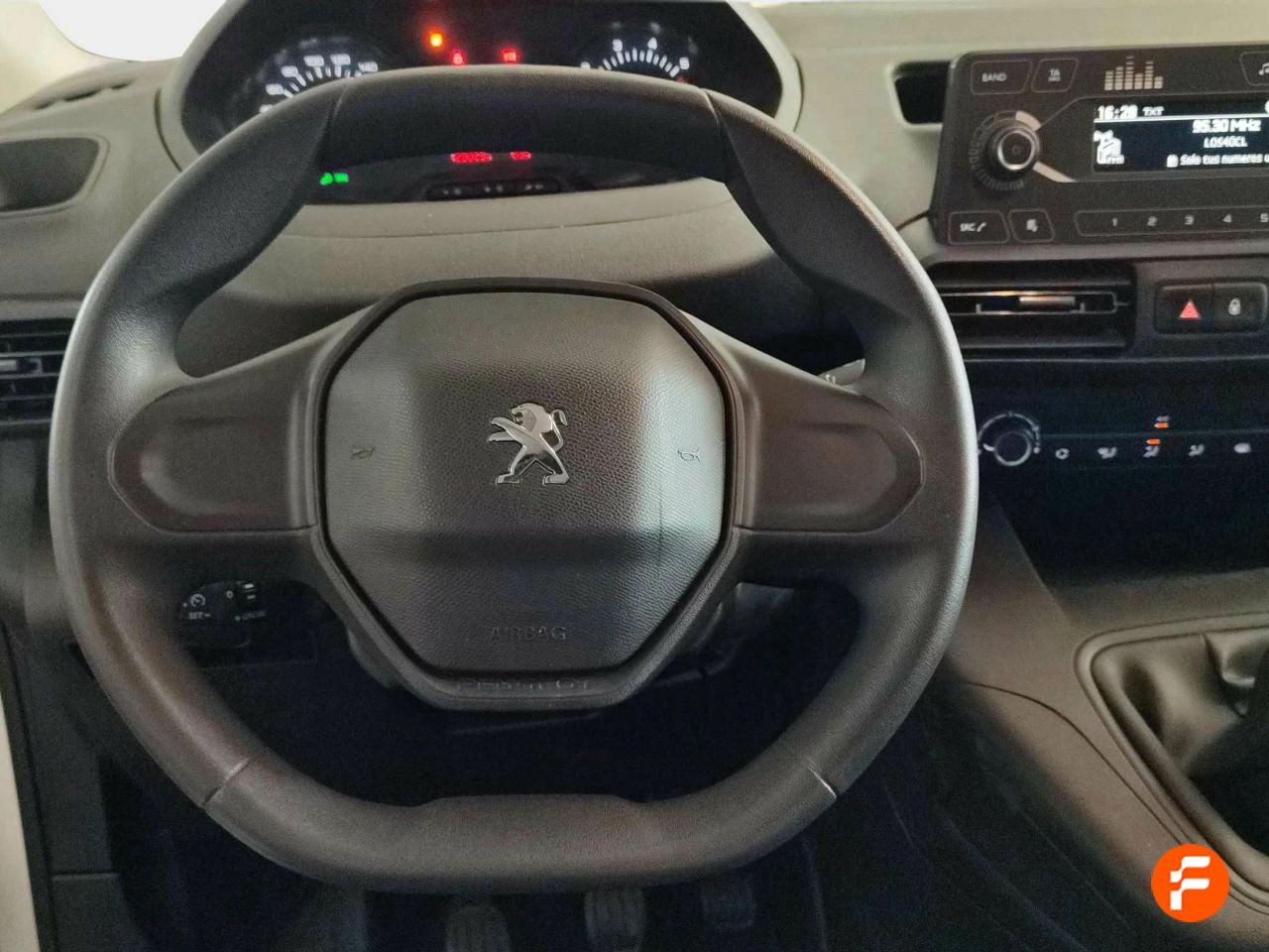 Foto Peugeot Partner 13