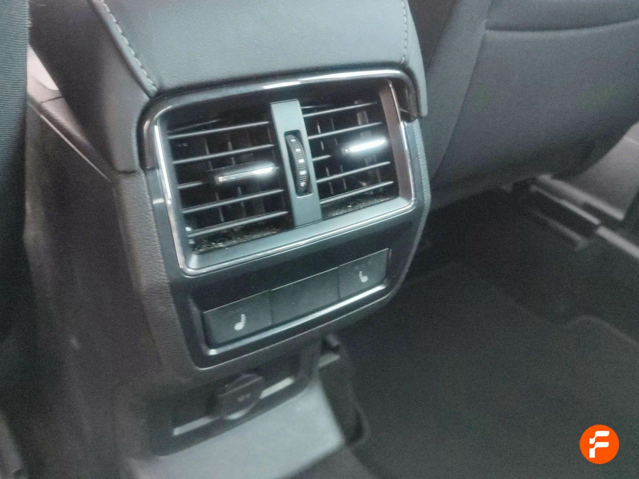 Foto Skoda Karoq 27
