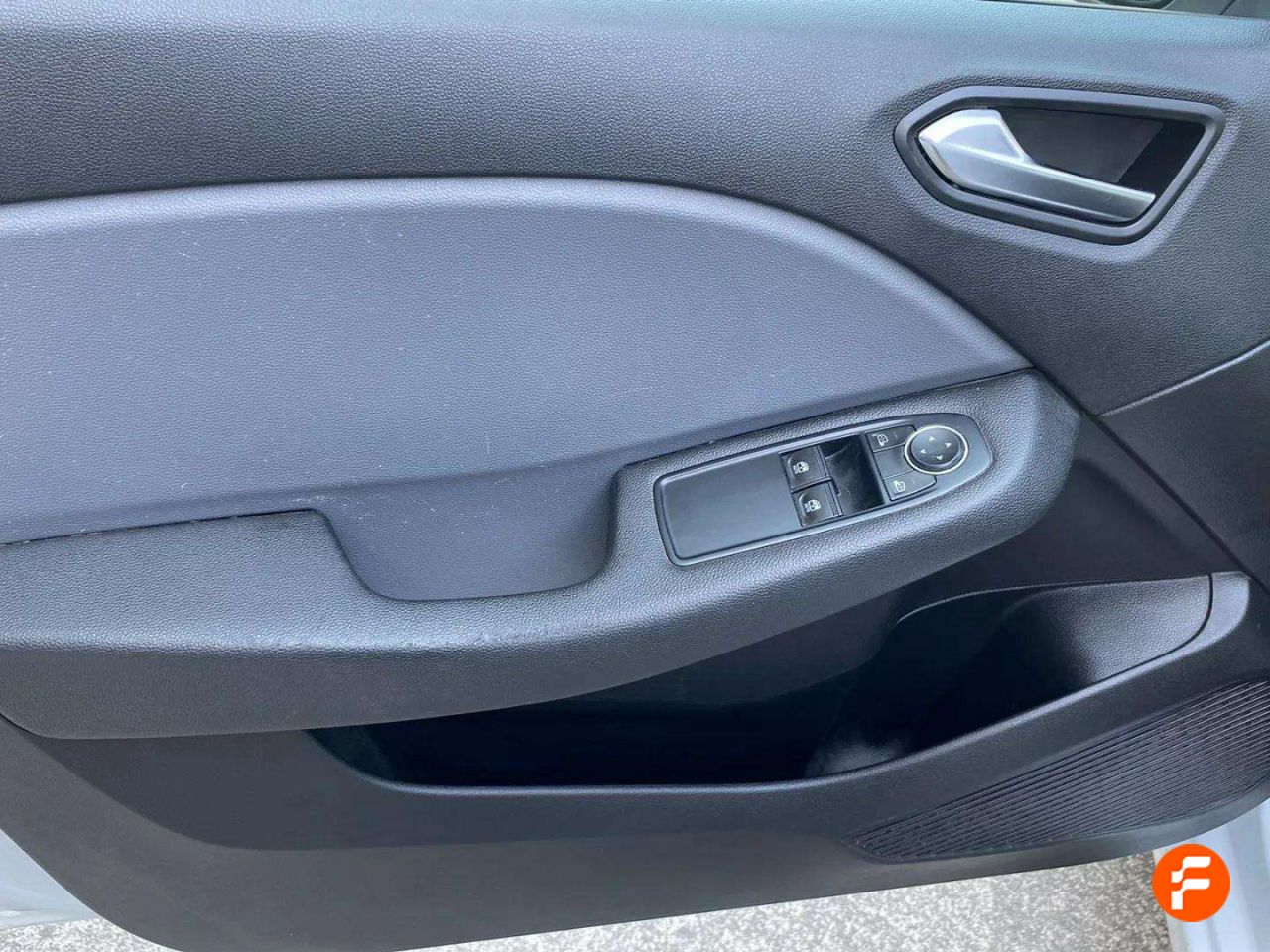 Foto Renault Clio 23