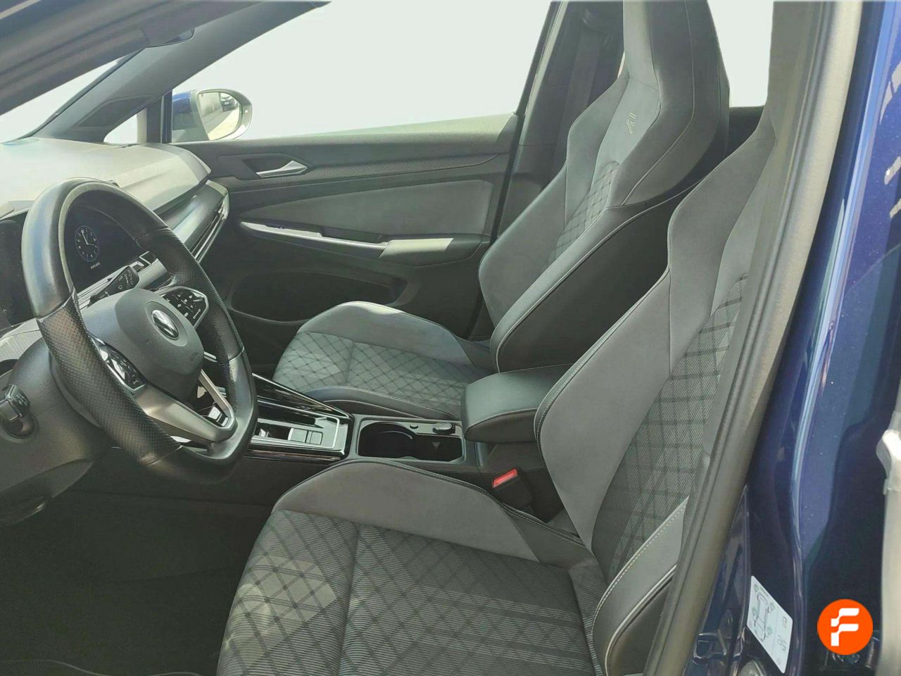 Foto Volkswagen Golf 14
