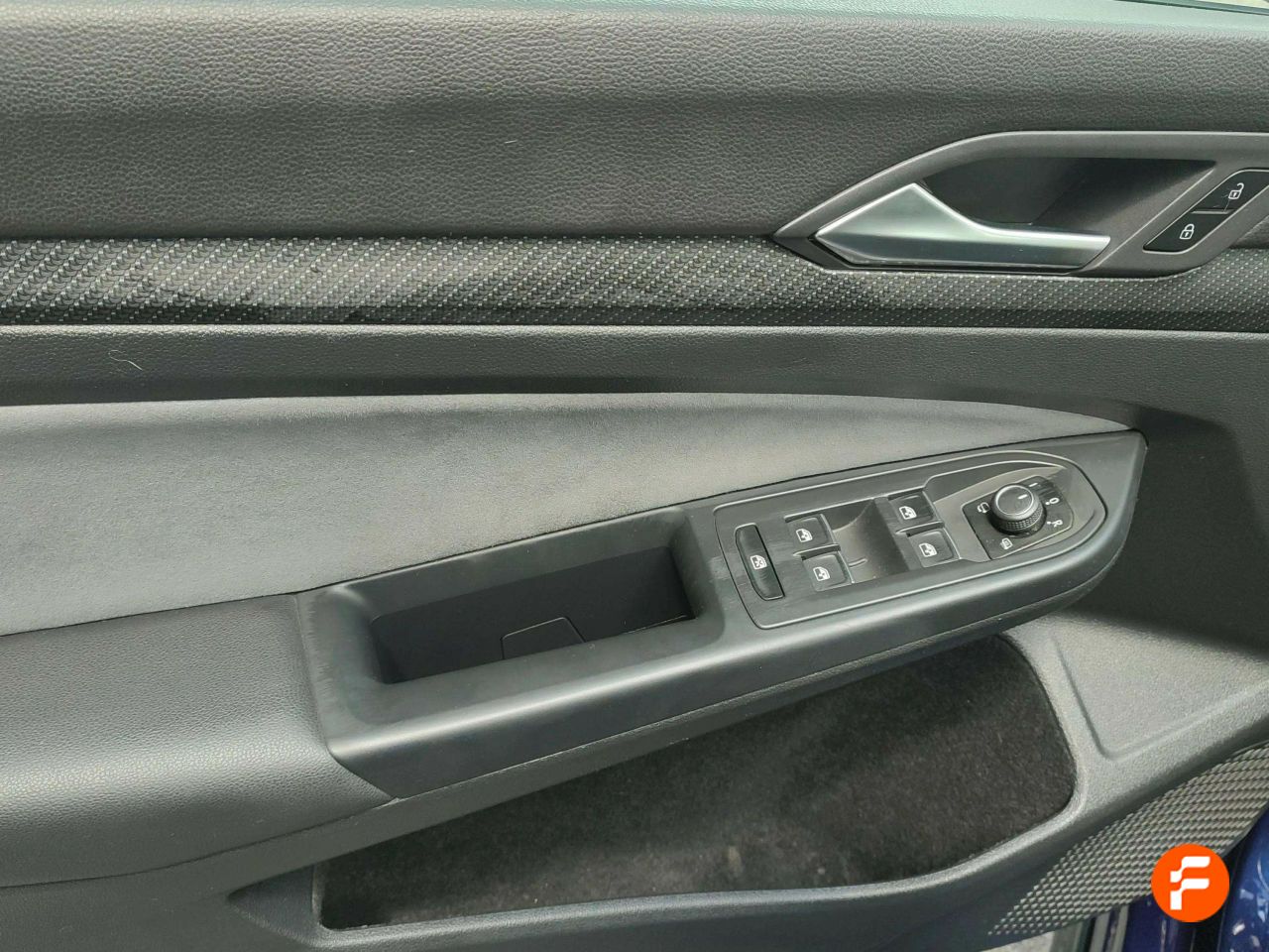 Foto Volkswagen Golf 30
