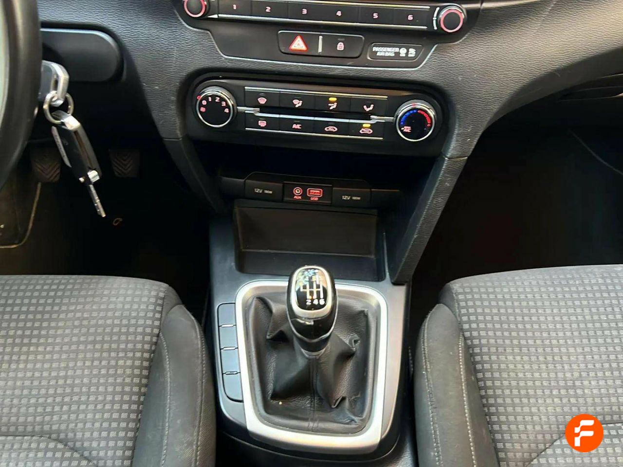 Foto Kia Ceed 16