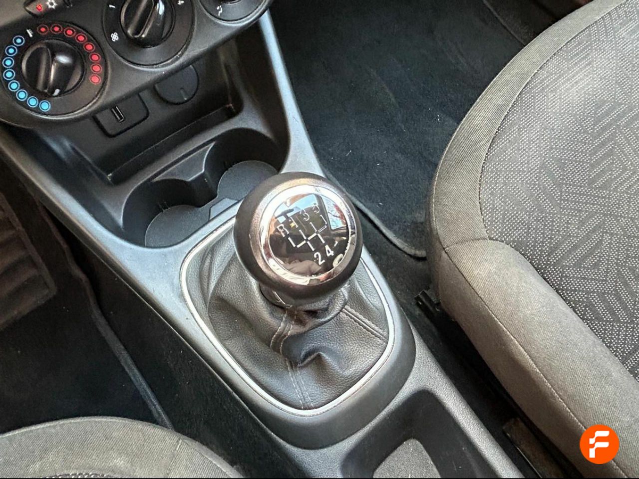 Foto Opel Corsa 12