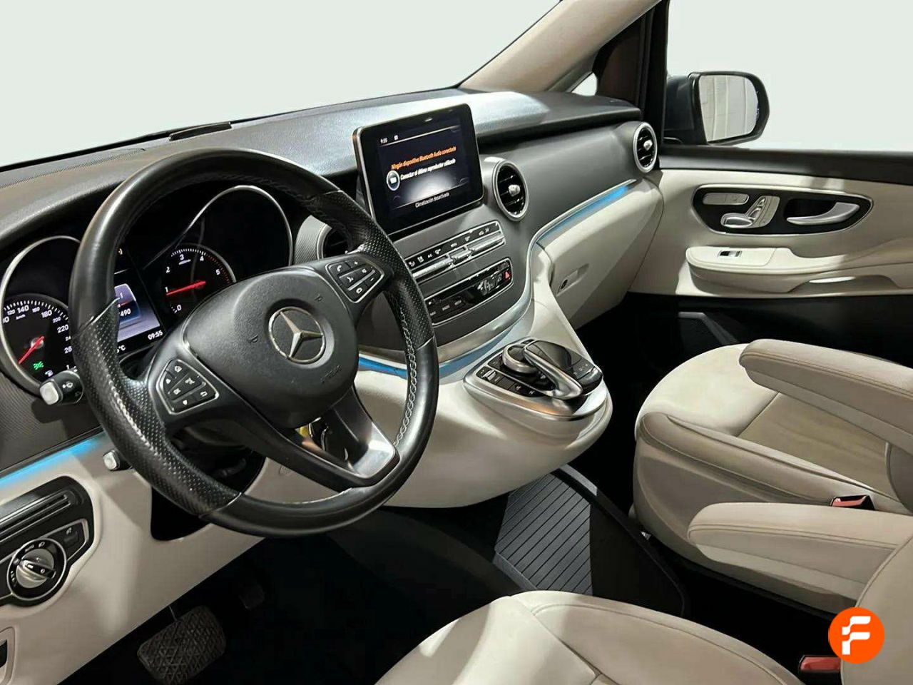 Foto Mercedes-Benz Clase V 14