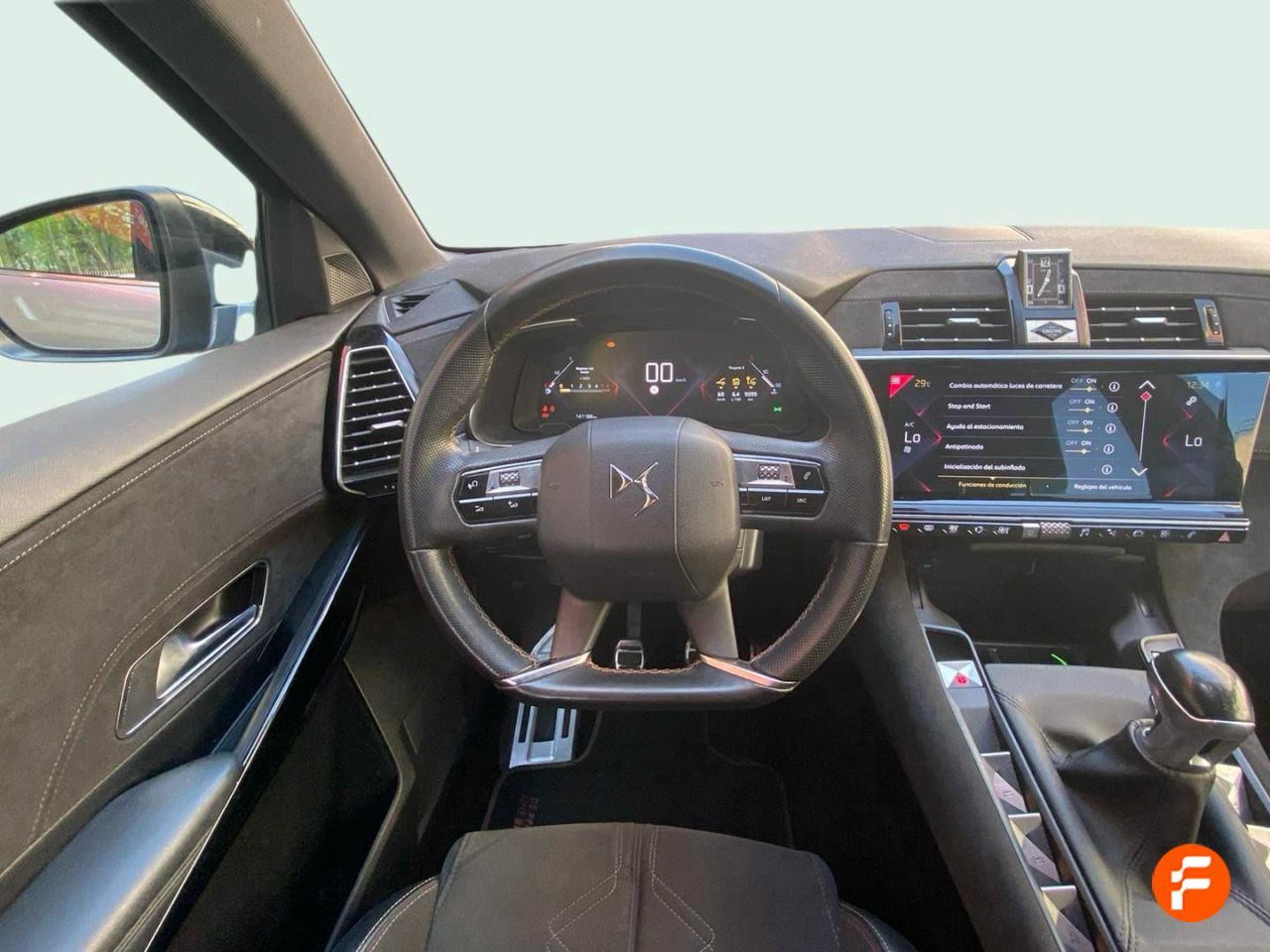 Foto DS Automobiles DS 7 8