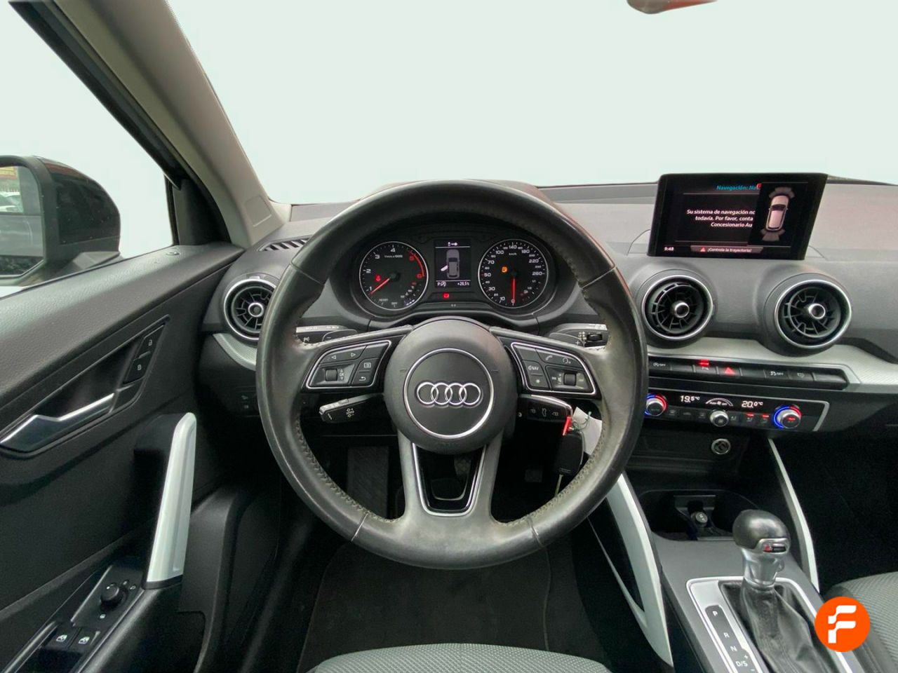 Foto Audi Q2 10