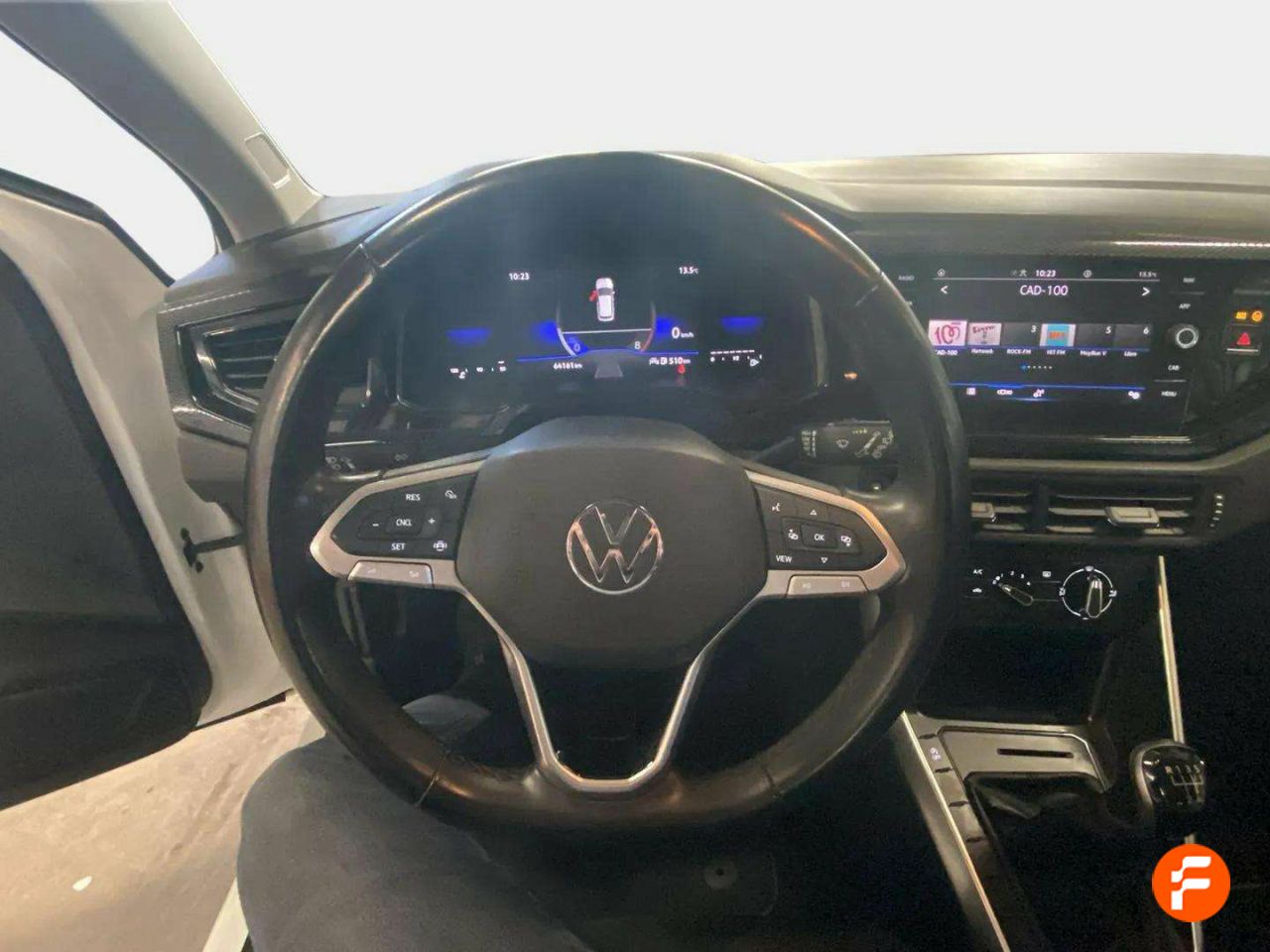 Foto Volkswagen Polo 14
