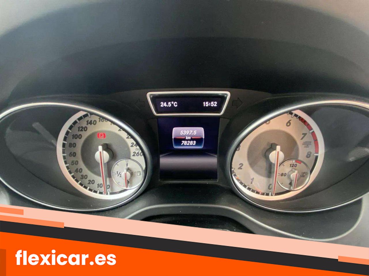 Foto Mercedes-Benz Clase GLA 11