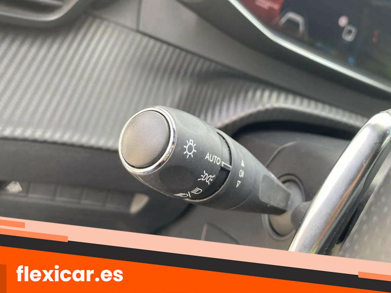 Foto Peugeot 208 19