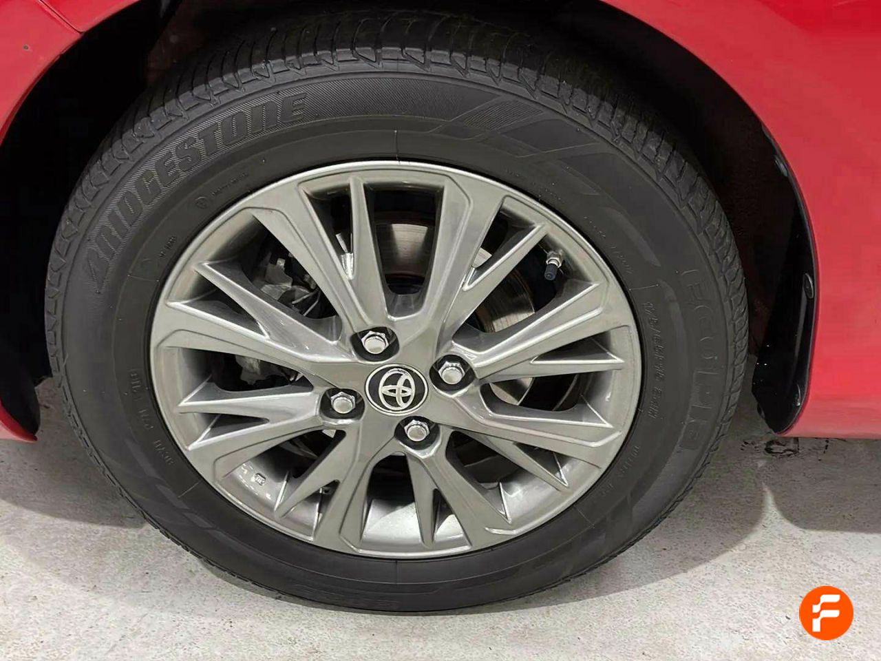 Foto Toyota Yaris 24