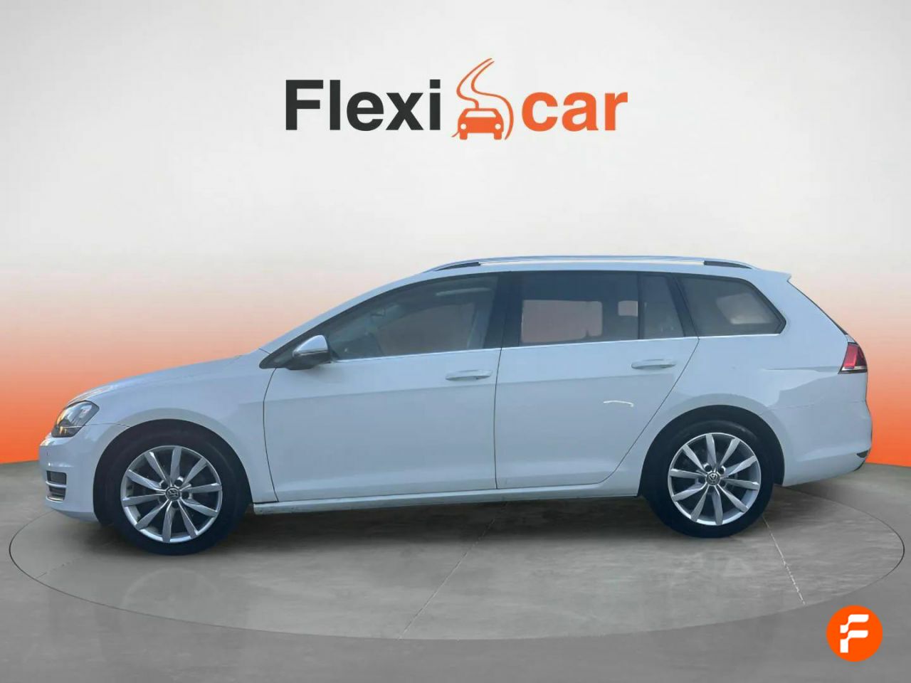 Foto Volkswagen Golf 8