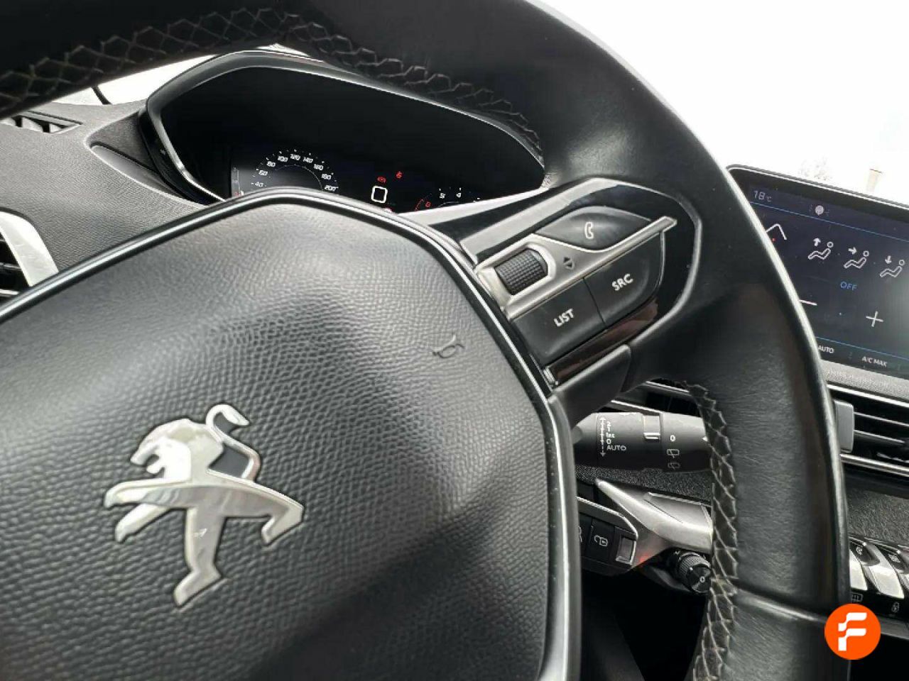Foto Peugeot 5008 17
