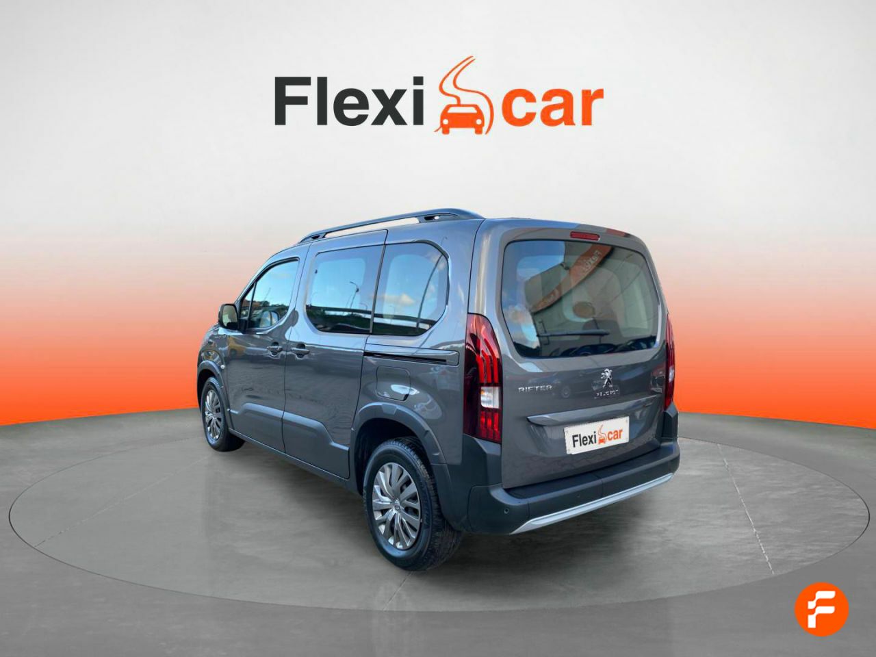 Foto Peugeot Rifter 7