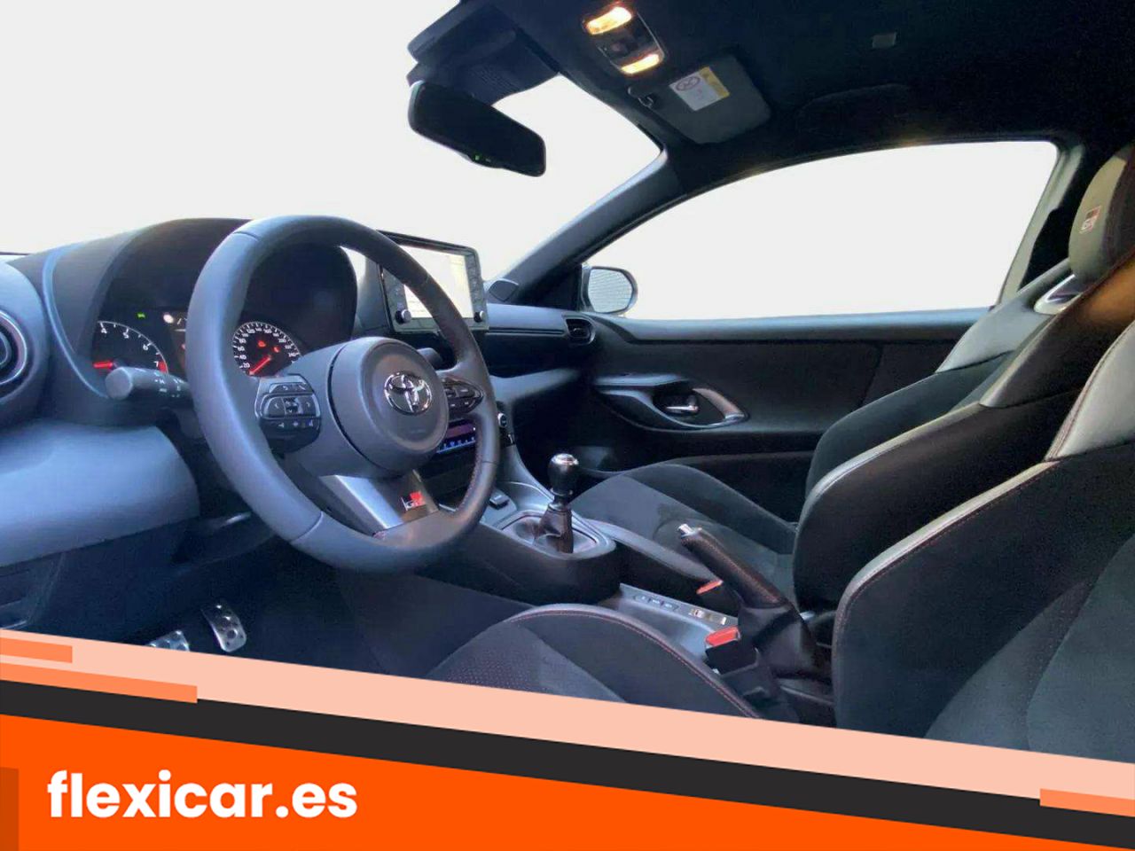 Foto Toyota Yaris 14