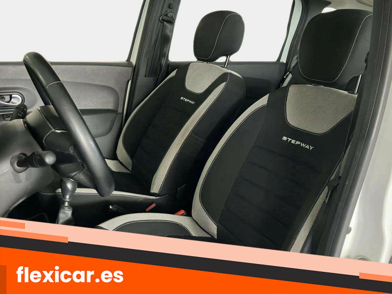 Foto Dacia Lodgy 21