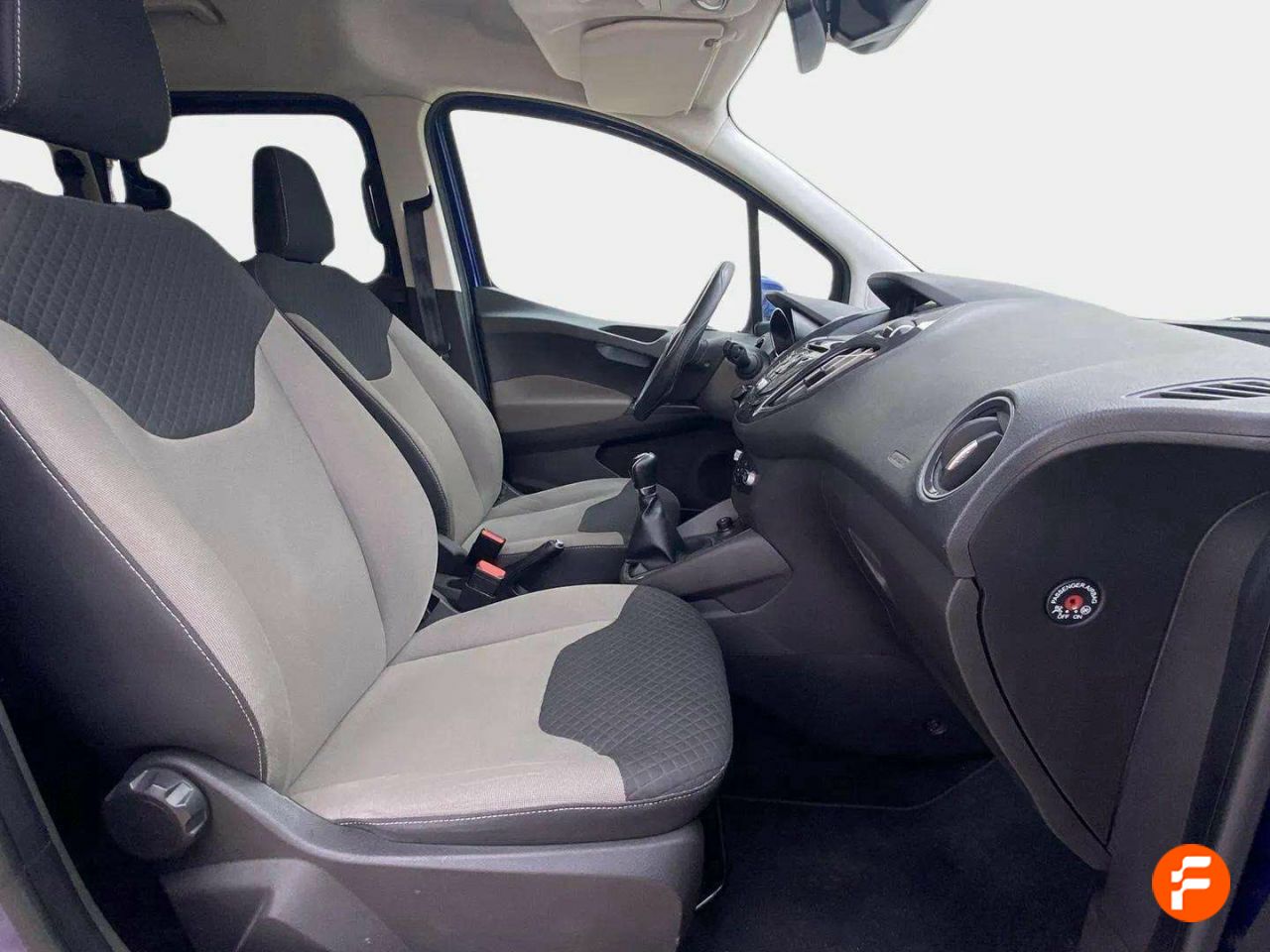 Foto Ford Tourneo Courier 13