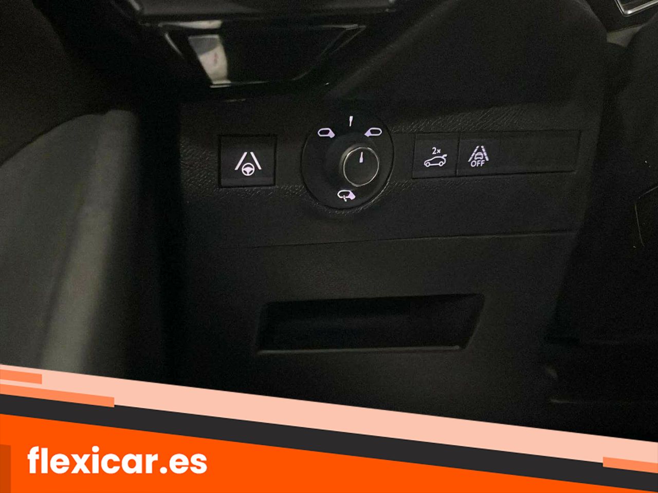 Foto DS Automobiles DS 7 23